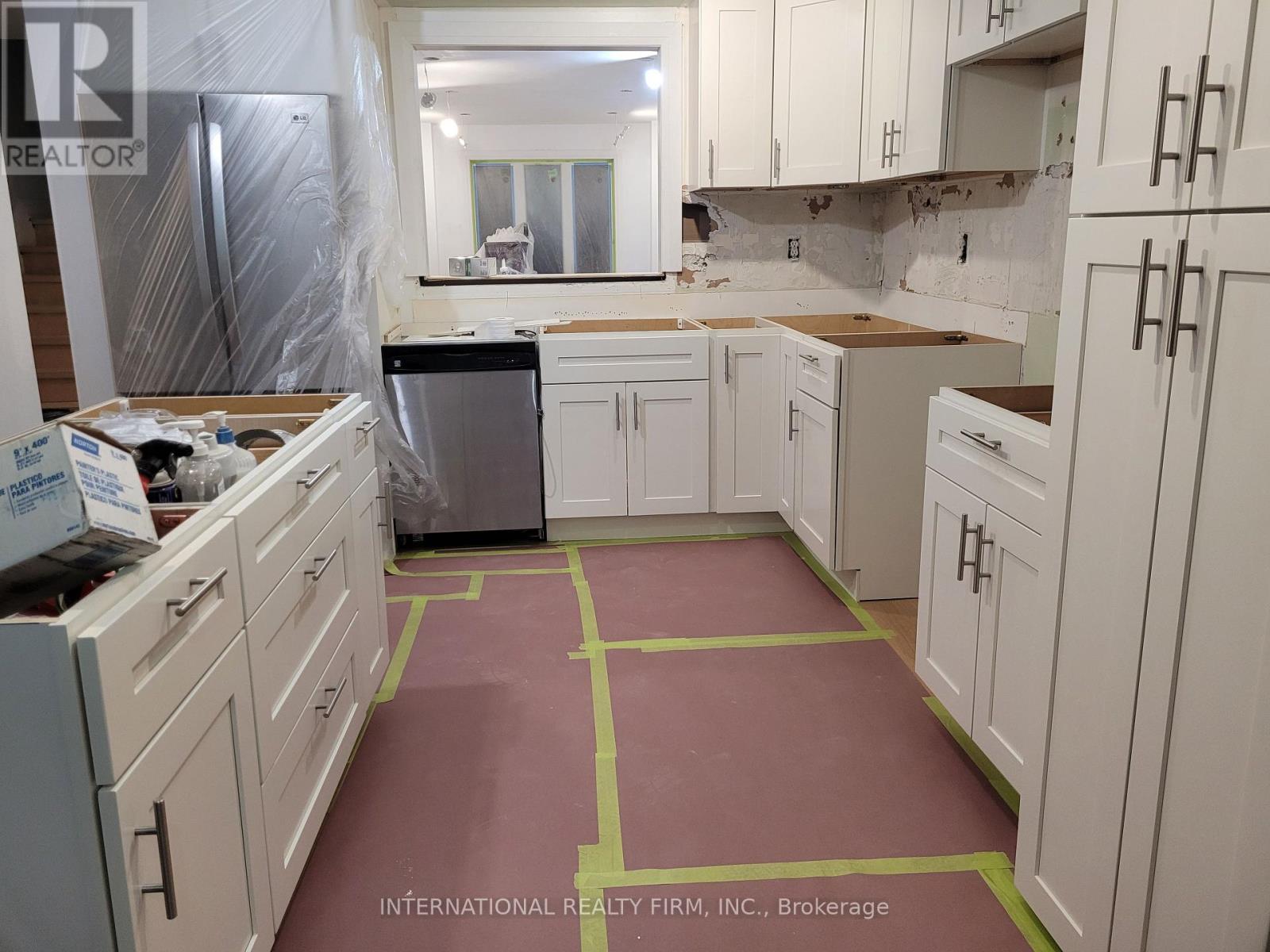 50 Beresford Drive, Richmond Hill, Ontario  L4B 4J6 - Photo 10 - N12489136