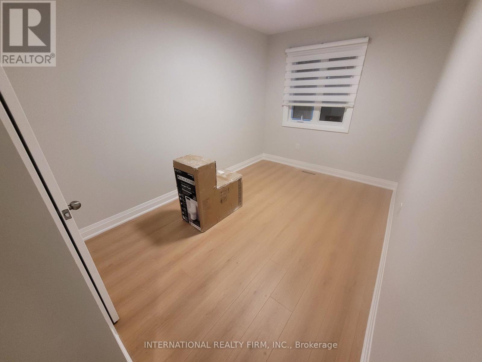 50 Beresford Drive, Richmond Hill, Ontario  L4B 4J6 - Photo 13 - N12489136