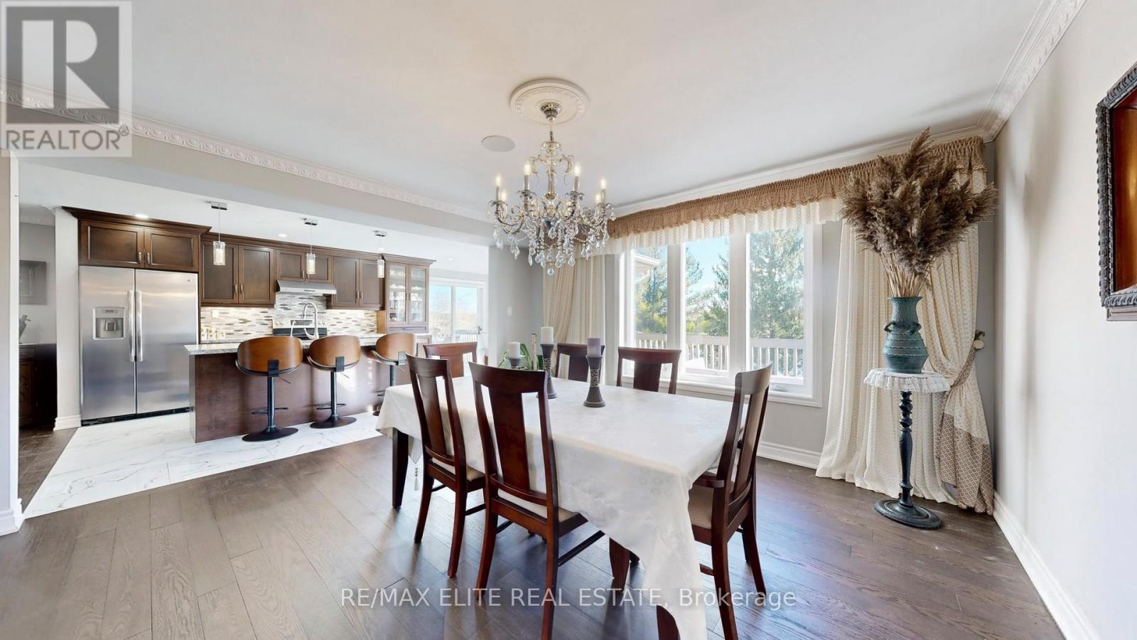 9 Island Lake Drive, Whitchurch-Stouffville, Ontario  L4A 3G7 - Photo 14 - N12489158