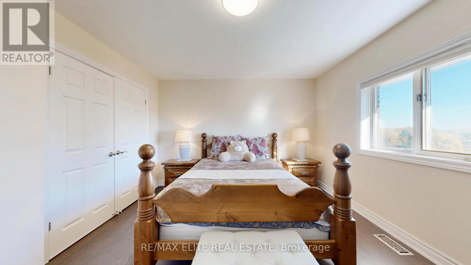 9 Island Lake Drive, Whitchurch-Stouffville, Ontario  L4A 3G7 - Photo 20 - N12489158