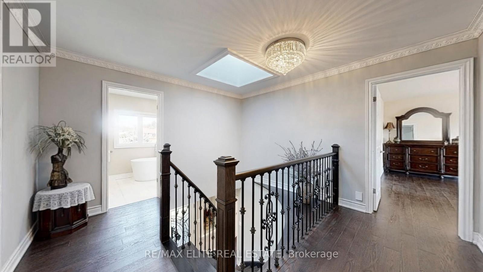 9 Island Lake Drive, Whitchurch-Stouffville, Ontario  L4A 3G7 - Photo 36 - N12489158