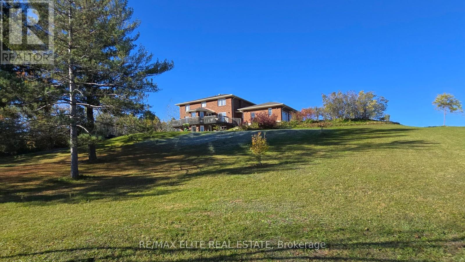 9 Island Lake Drive, Whitchurch-Stouffville, Ontario  L4A 3G7 - Photo 44 - N12489158