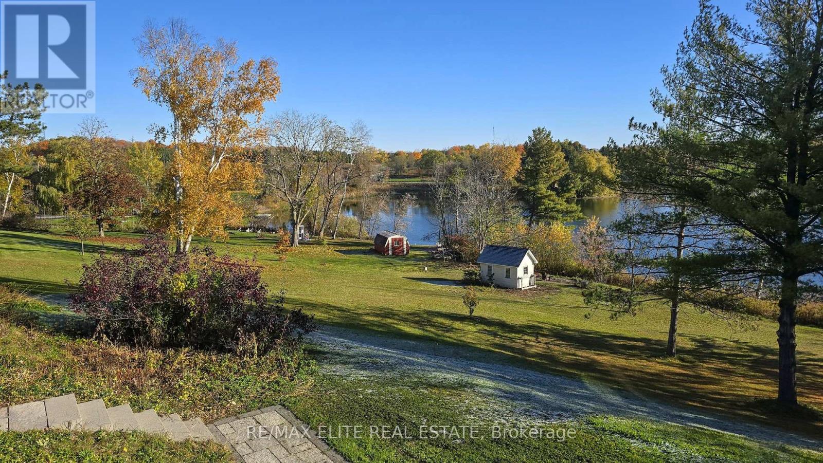 9 Island Lake Drive, Whitchurch-Stouffville, Ontario  L4A 3G7 - Photo 46 - N12489158