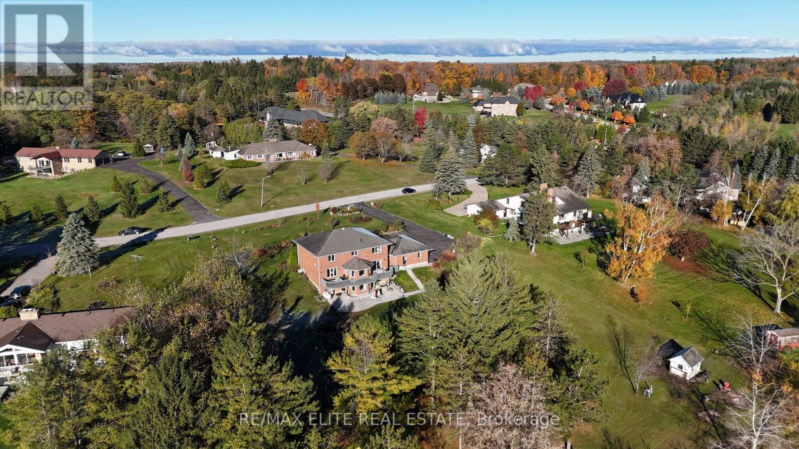 9 Island Lake Drive, Whitchurch-Stouffville, Ontario  L4A 3G7 - Photo 47 - N12489158