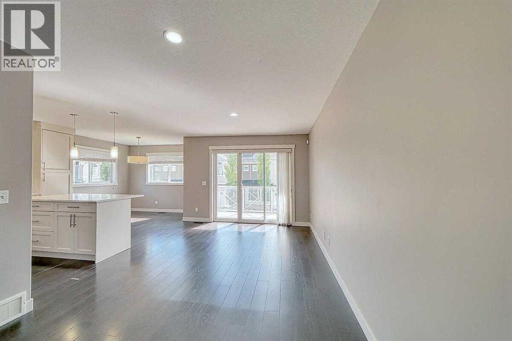 641 Skyview Ranch Grove Ne, Calgary, Alberta  T3N 0R8 - Photo 10 - A2241870