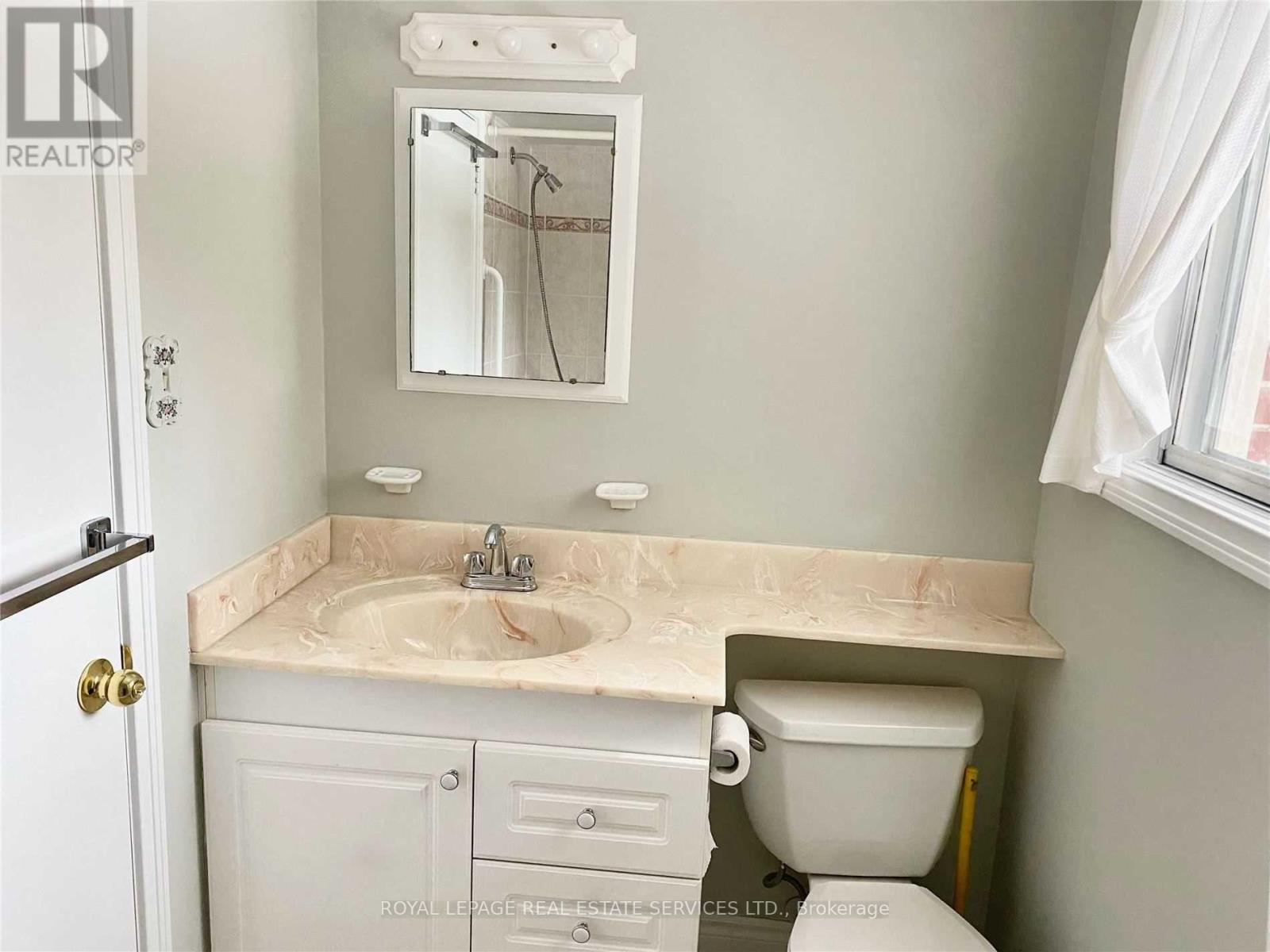 1268 Cleaver Drive, Oakville, Ontario  L6J 1W3 - Photo 14 - W12489120