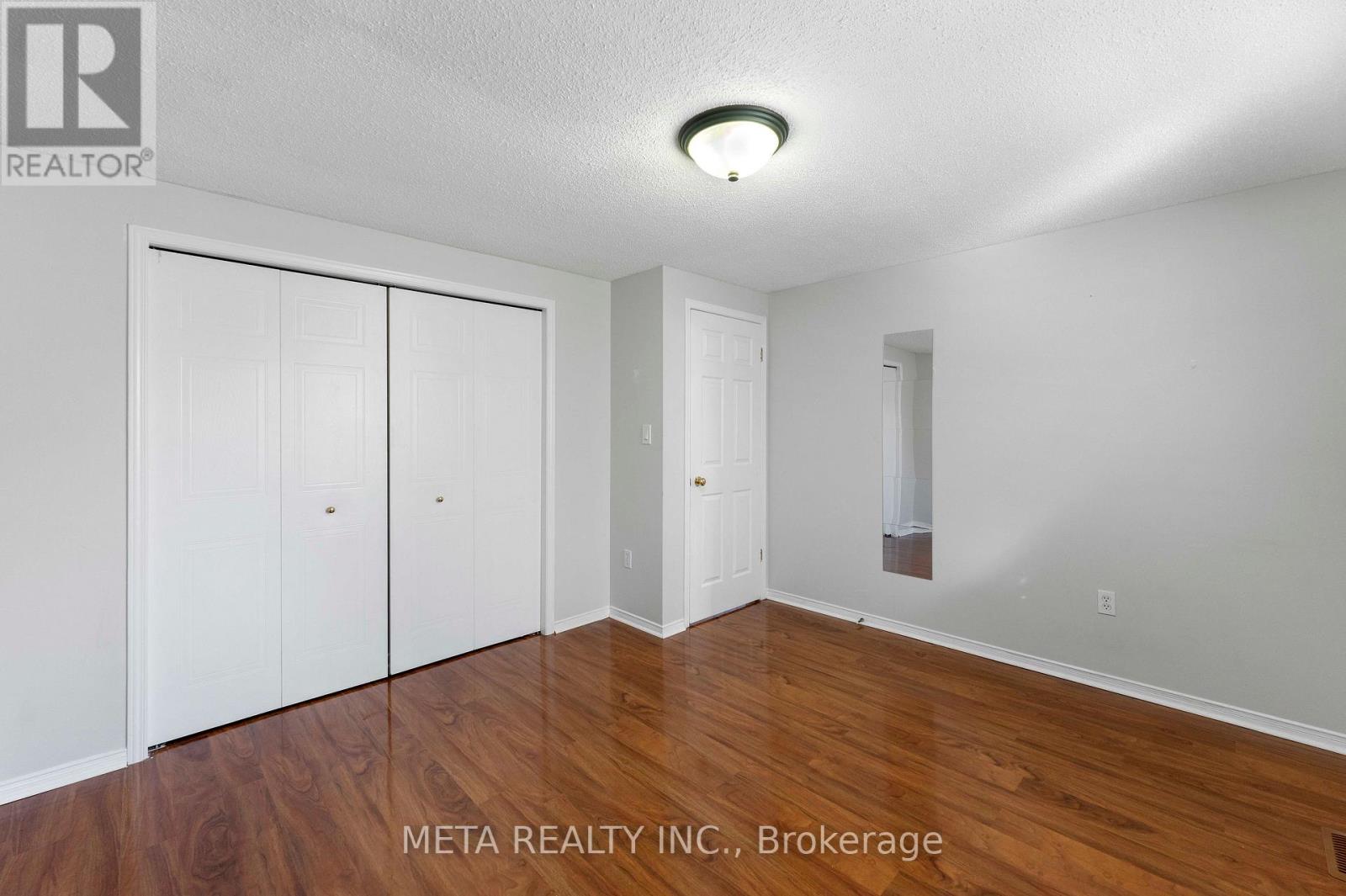 159 Lynch Circle, Guelph, Ontario  N1L 1R7 - Photo 14 - X12489130