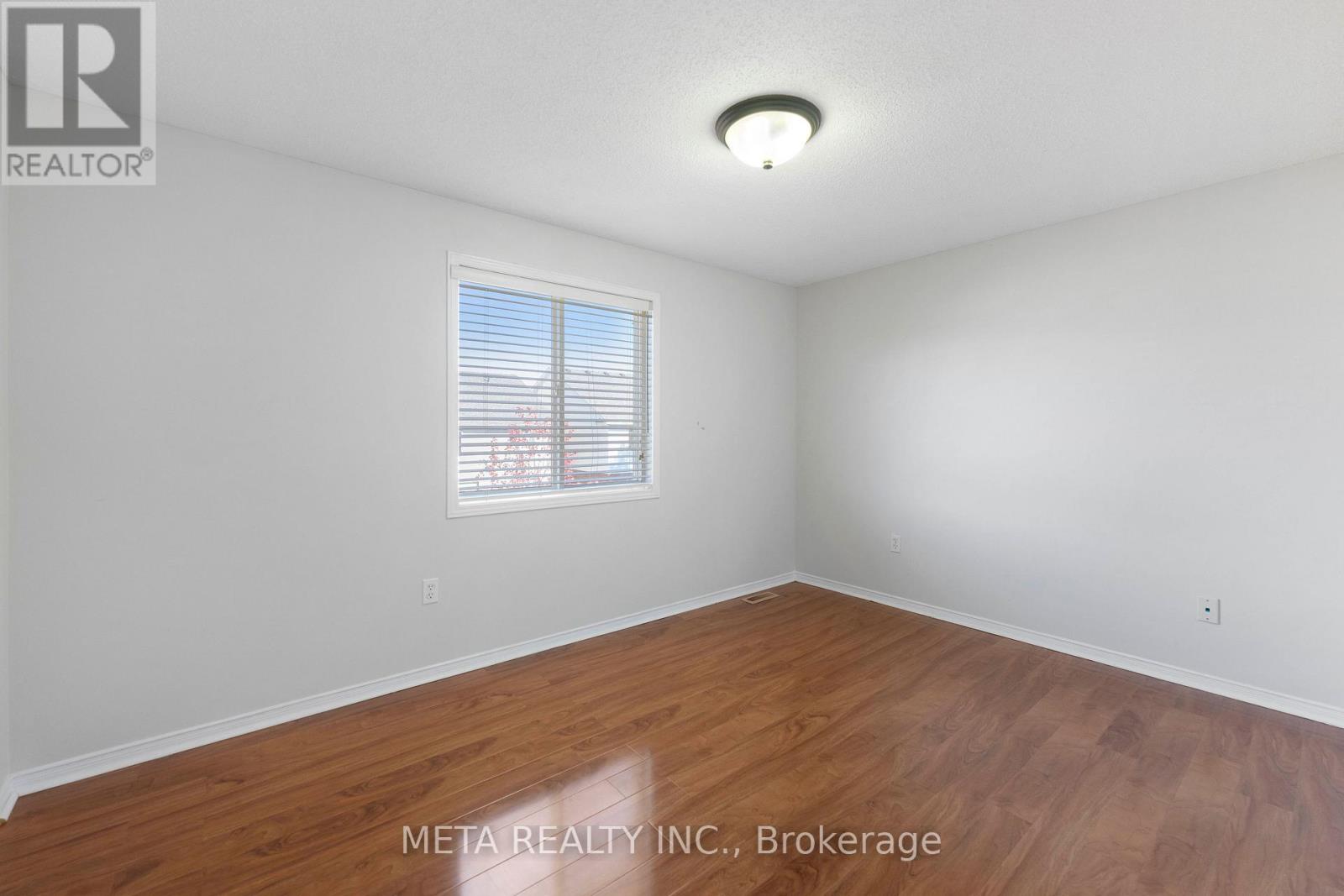 159 Lynch Circle, Guelph, Ontario  N1L 1R7 - Photo 18 - X12489130