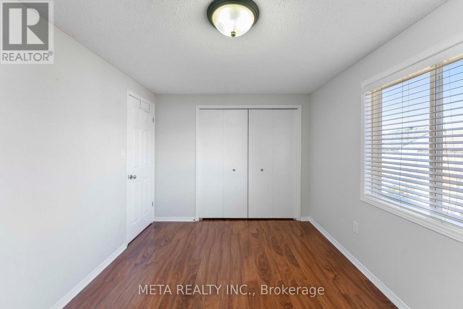 159 Lynch Circle, Guelph, Ontario  N1L 1R7 - Photo 21 - X12489130