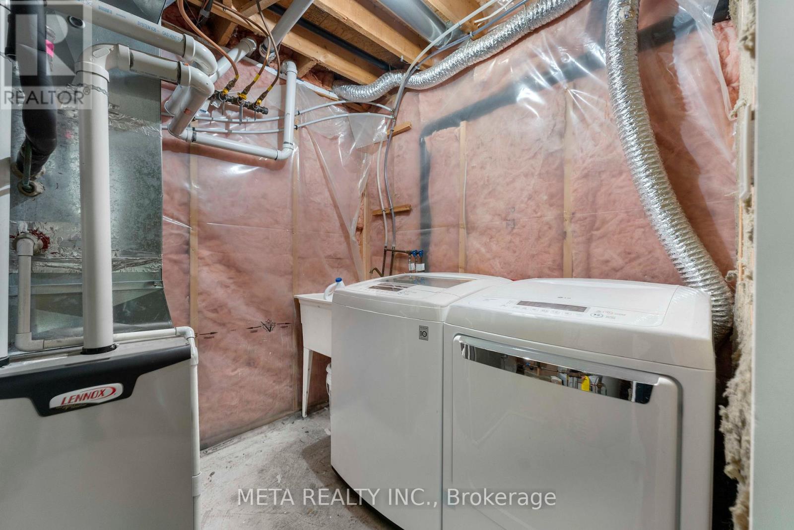 159 Lynch Circle, Guelph, Ontario  N1L 1R7 - Photo 37 - X12489130