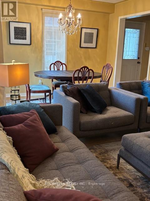 98 Fellowes Crescent, Hamilton, Ontario  L8B 0M7 - Photo 5 - X12489134