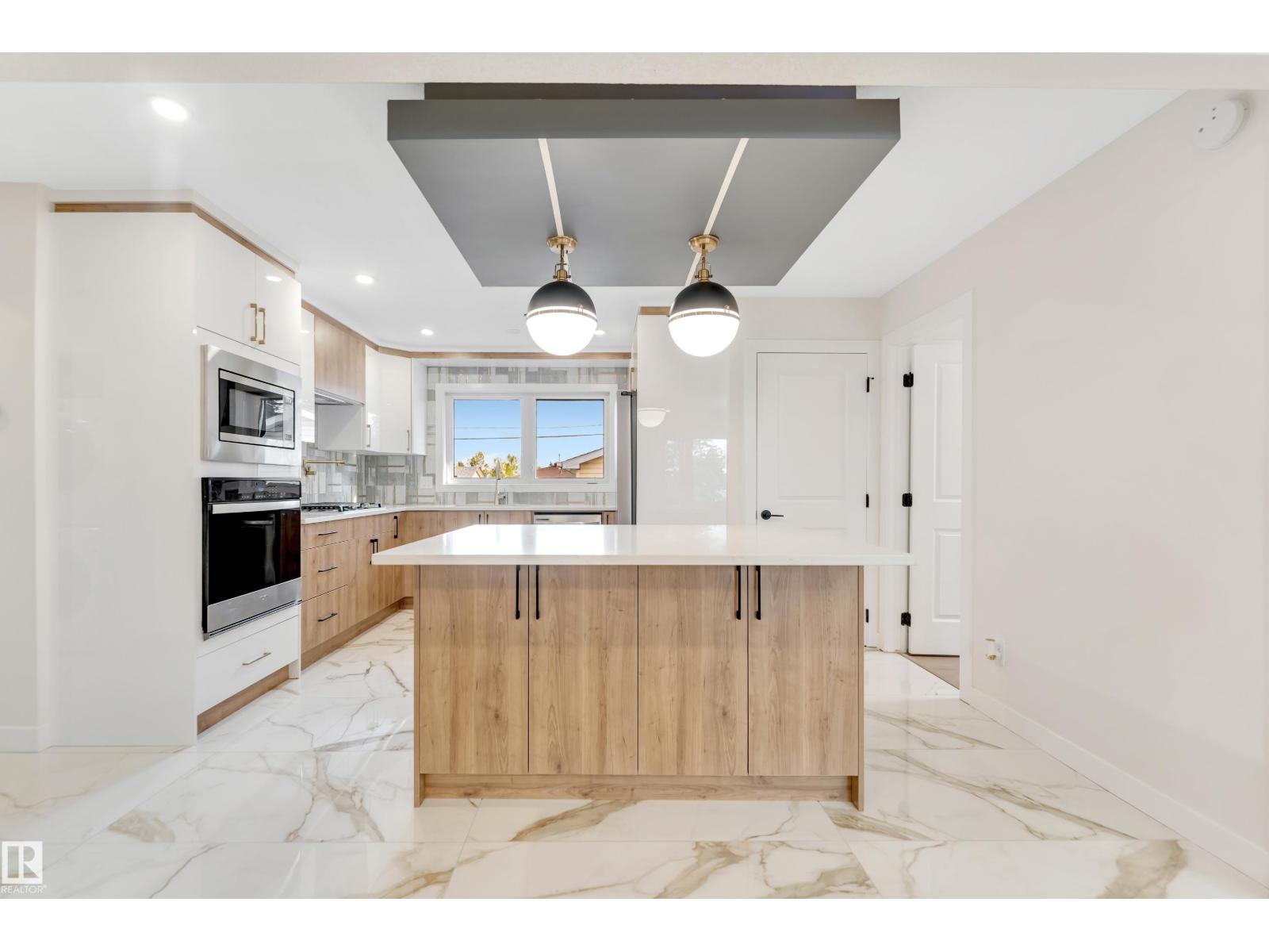 5907 137 Av Nw, Edmonton, Alberta  T5A 0P1 - Photo 7 - E4463972