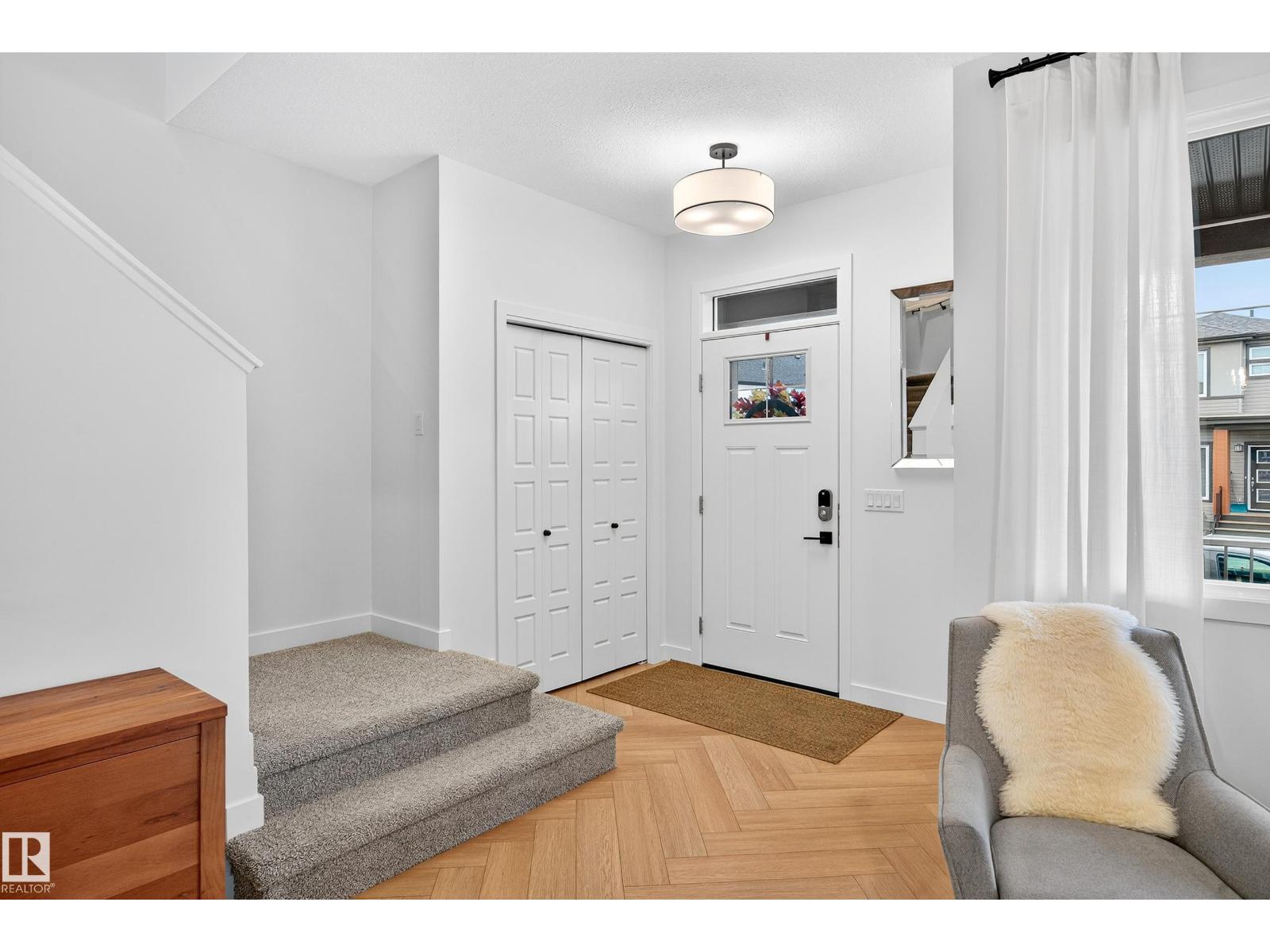 3847 Chrustawka Pl Sw, Edmonton, Alberta  T6W 4M9 - Photo 7 - E4463767