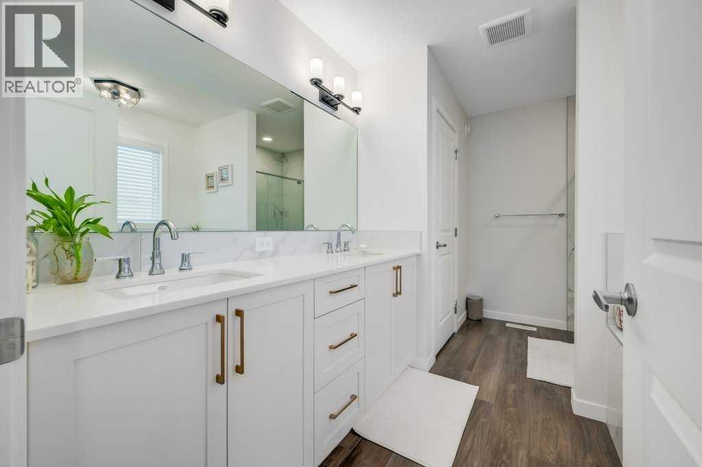240 Magnolia Heath Se, Calgary, Alberta  T3M 3A2 - Photo 24 - A2266145