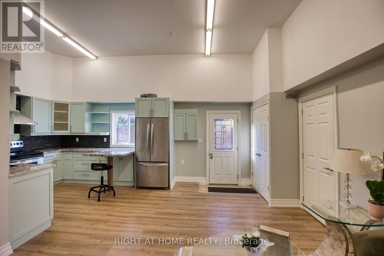 Unknown Address, ,     - Photo 10 - X12475180