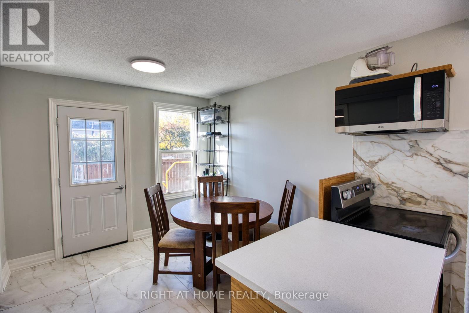 Unknown Address, ,     - Photo 16 - X12475180