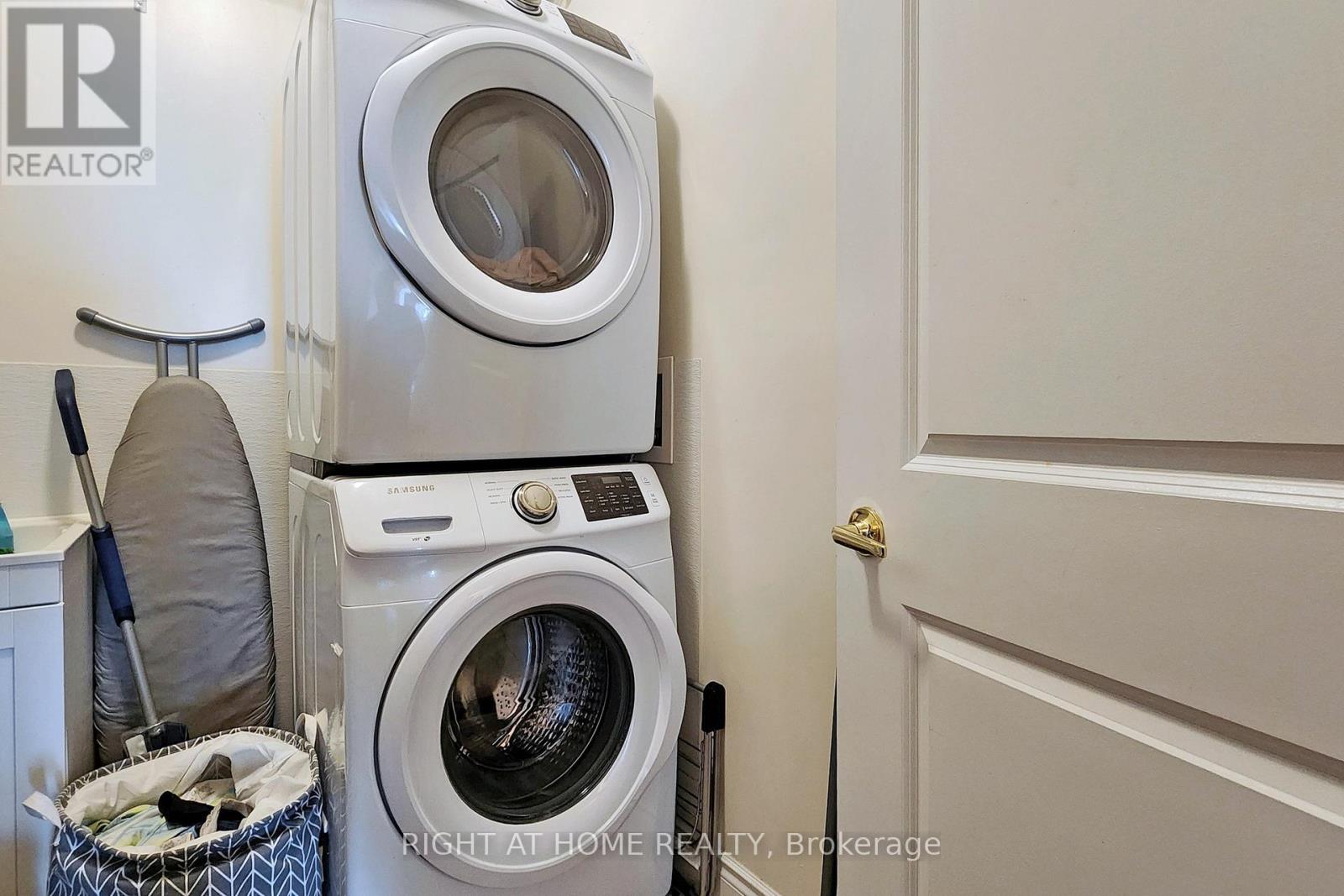 Ph06 - 37 Ellen Street, Barrie (Lakeshore), Ontario  L0K 1S0 - Photo 25 - S12489174