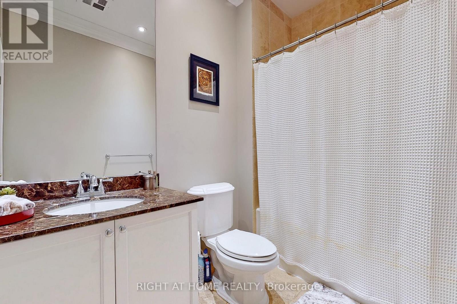 Ph06 - 37 Ellen Street, Barrie (Lakeshore), Ontario  L0K 1S0 - Photo 28 - S12489174