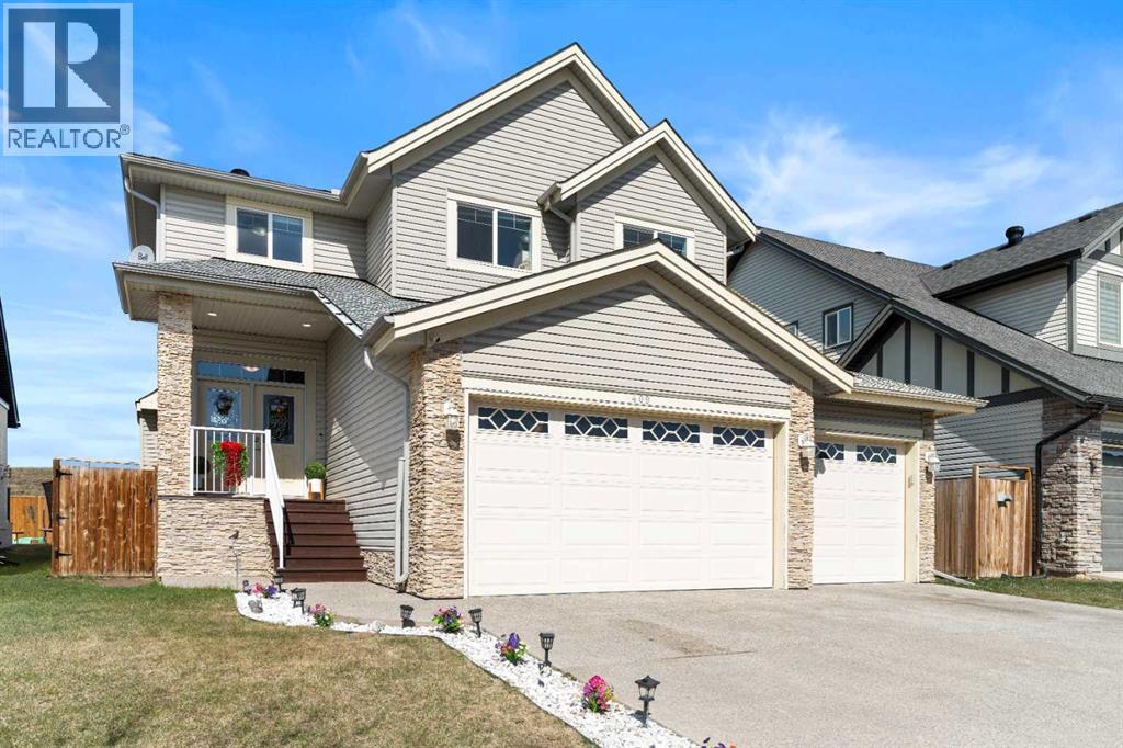 409 Kinniburgh Boulevard, Chestermere, Alberta  T1X 0P4 - Photo 2 - A2240092