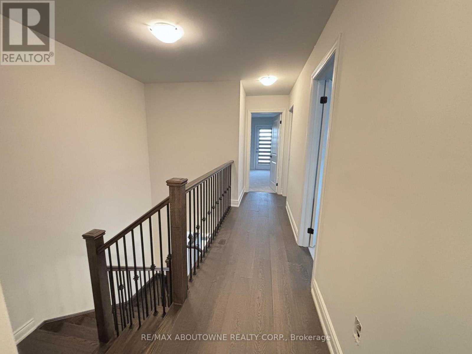 4 Bowbeer Road, Oakville, Ontario  L6H 0Z5 - Photo 36 - W12489178