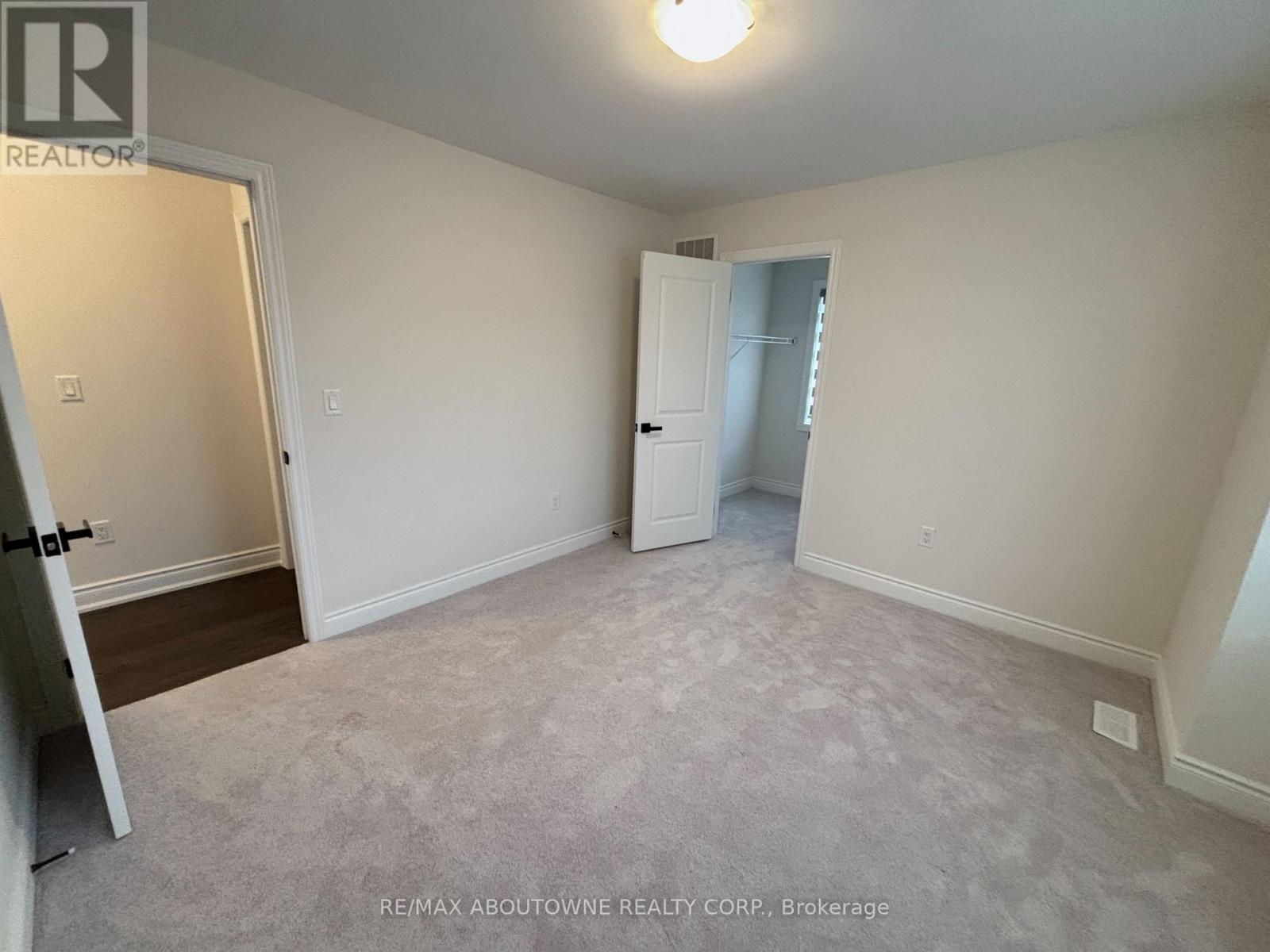 4 Bowbeer Road, Oakville, Ontario  L6H 0Z5 - Photo 41 - W12489178