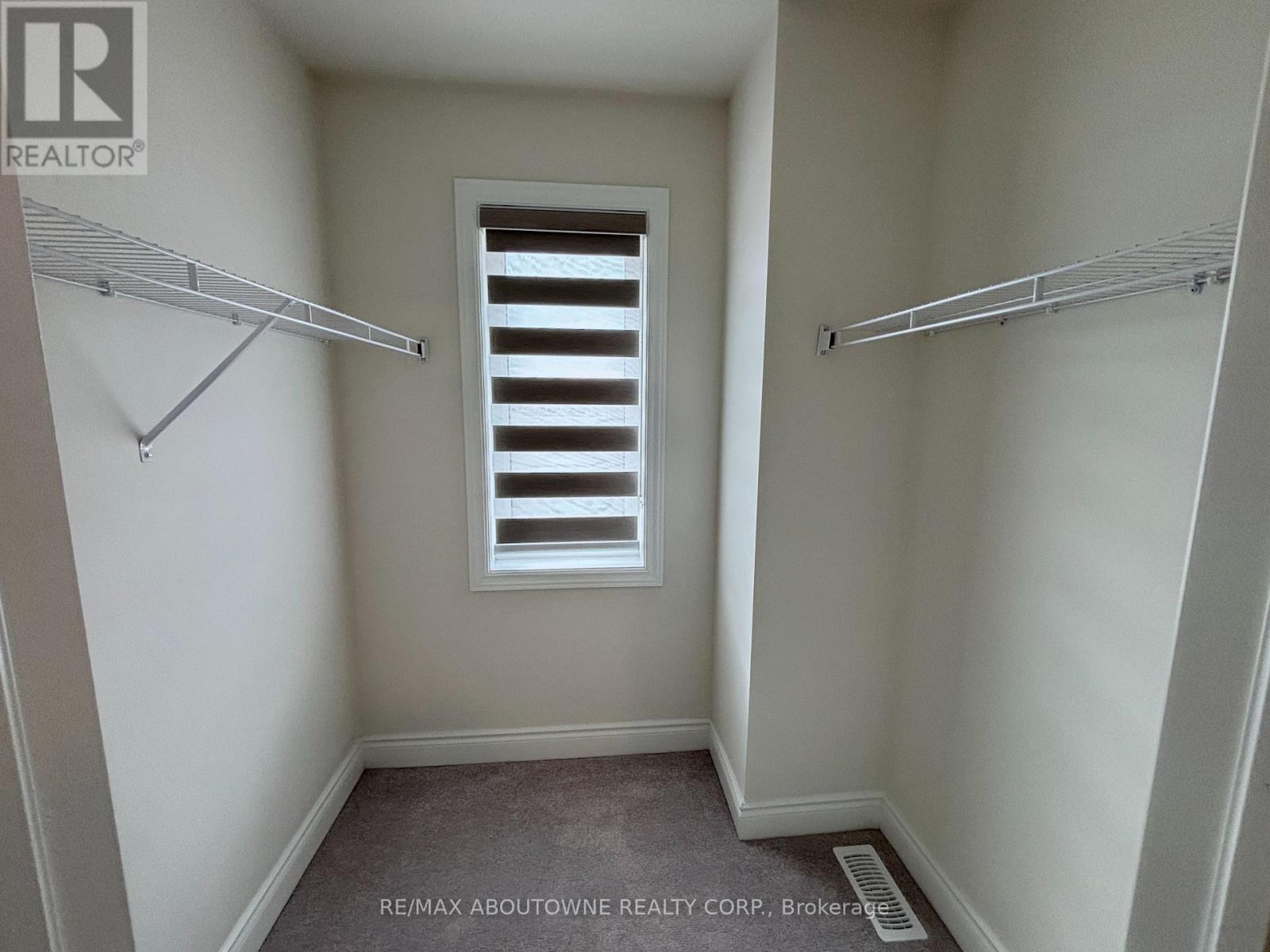 4 Bowbeer Road, Oakville, Ontario  L6H 0Z5 - Photo 44 - W12489178