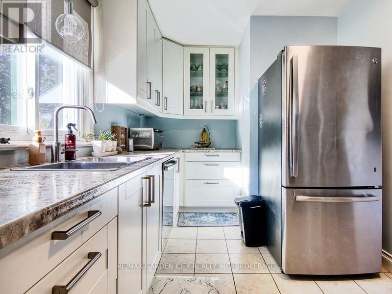 5 Hewko Street, St. Catharines, Ontario  L2N 2E2 - Photo 14 - X12488000