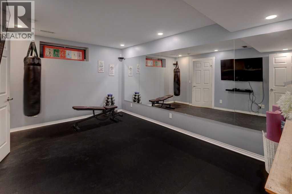 43 Canoe Square Sw, Airdrie, Alberta  T4B 2N5 - Photo 22 - A2260634