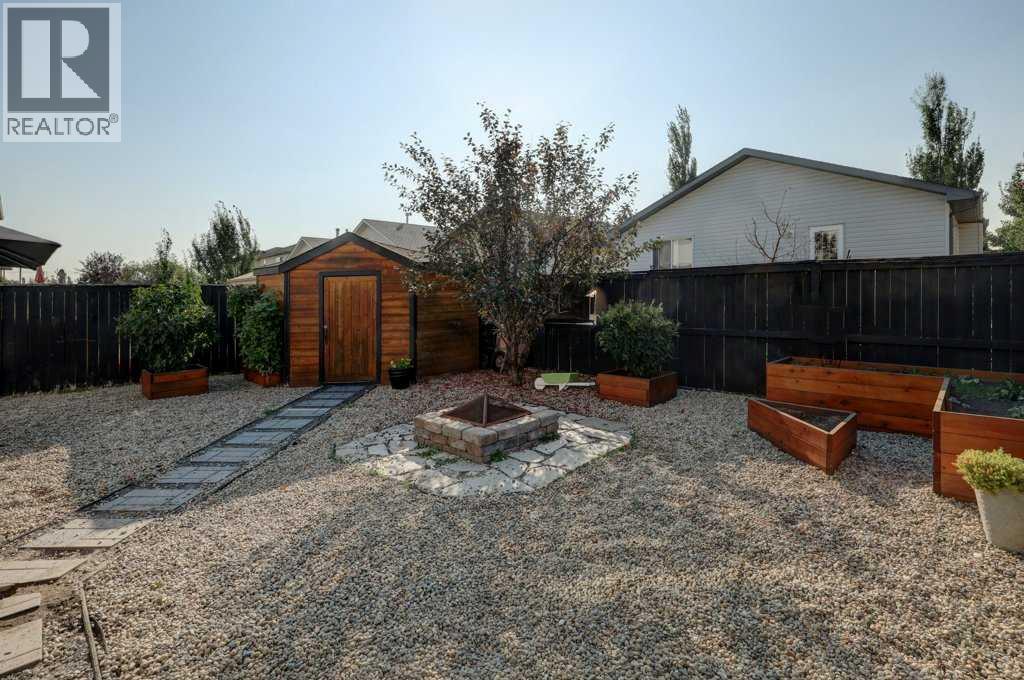 43 Canoe Square Sw, Airdrie, Alberta  T4B 2N5 - Photo 29 - A2260634