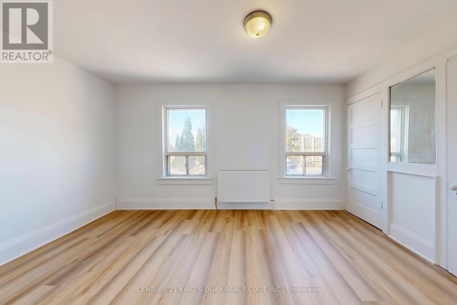 229 Bellwoods Avenue, Toronto, Ontario  M6J 2R2 - Photo 17 - C12489202