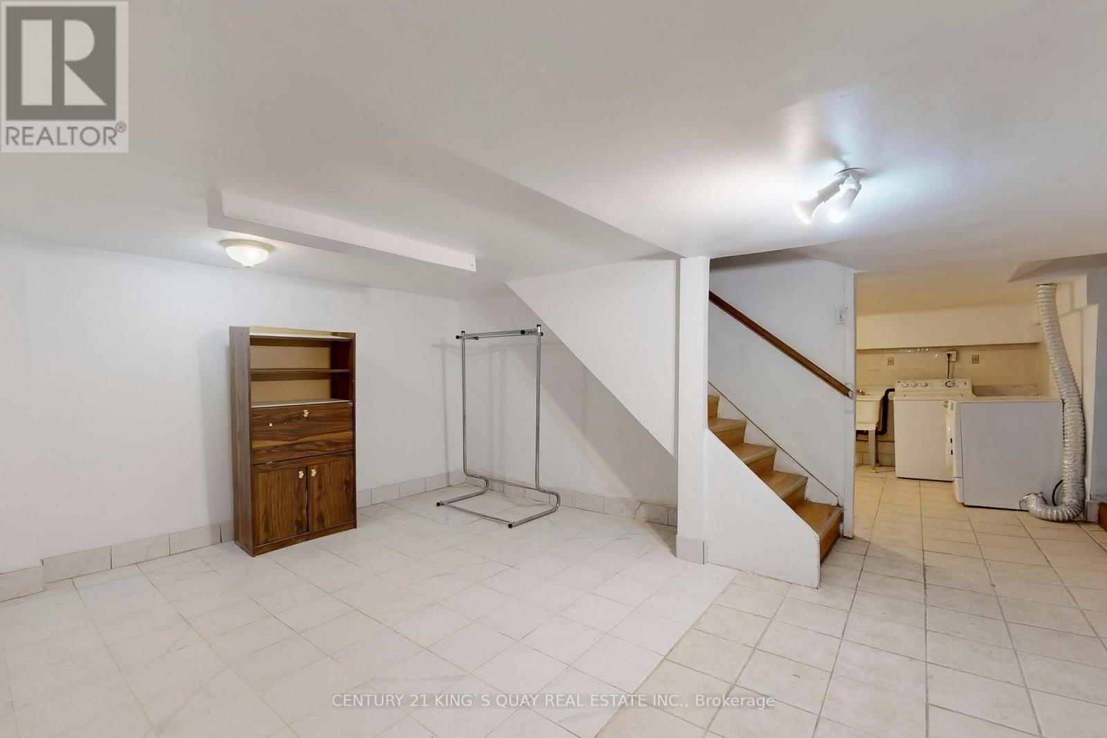 229 Bellwoods Avenue, Toronto, Ontario  M6J 2R2 - Photo 26 - C12489202