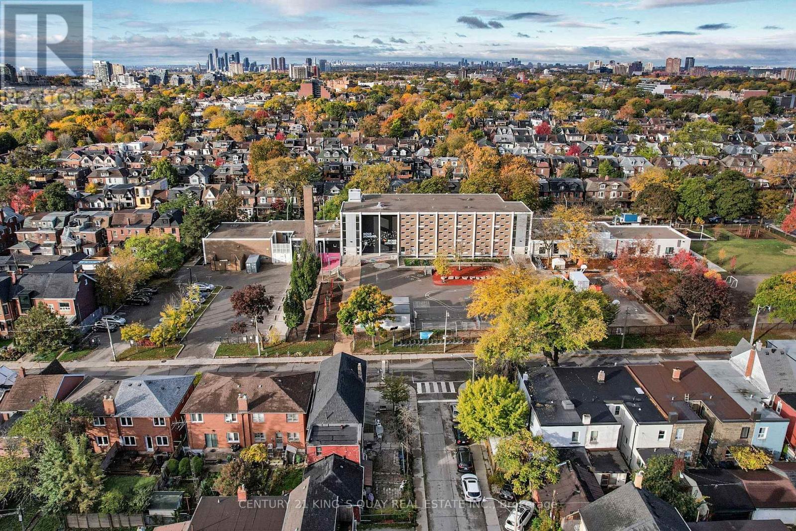 229 Bellwoods Avenue, Toronto, Ontario  M6J 2R2 - Photo 50 - C12489202