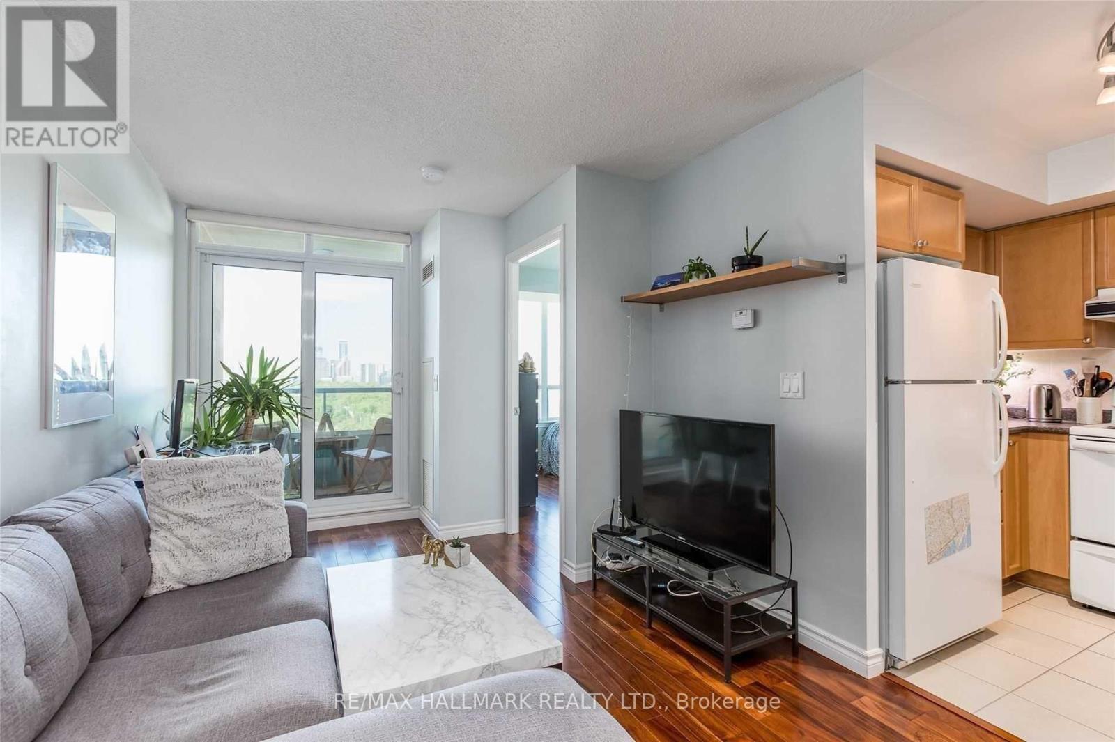 1113 - 17 Barberry Place, Toronto, Ontario  M2K 3E2 - Photo 4 - C12489210