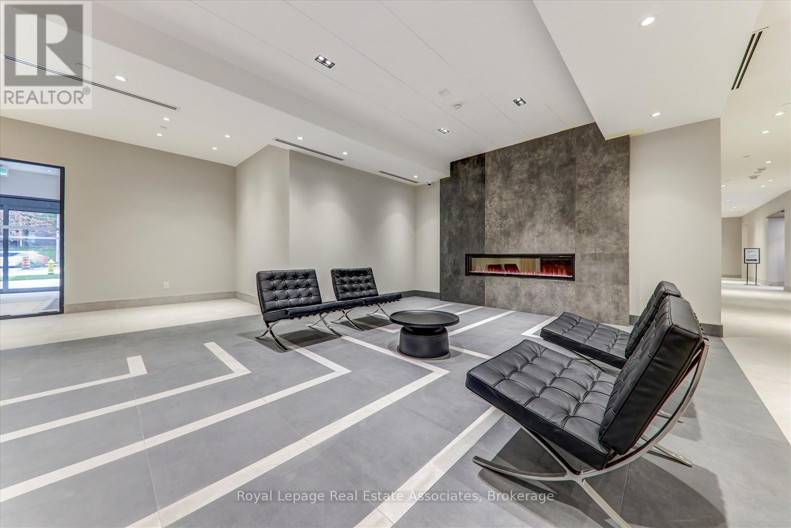 328 - 3270 Sheppard Avenue E, Toronto, Ontario  M1T 3K3 - Photo 4 - E12489190