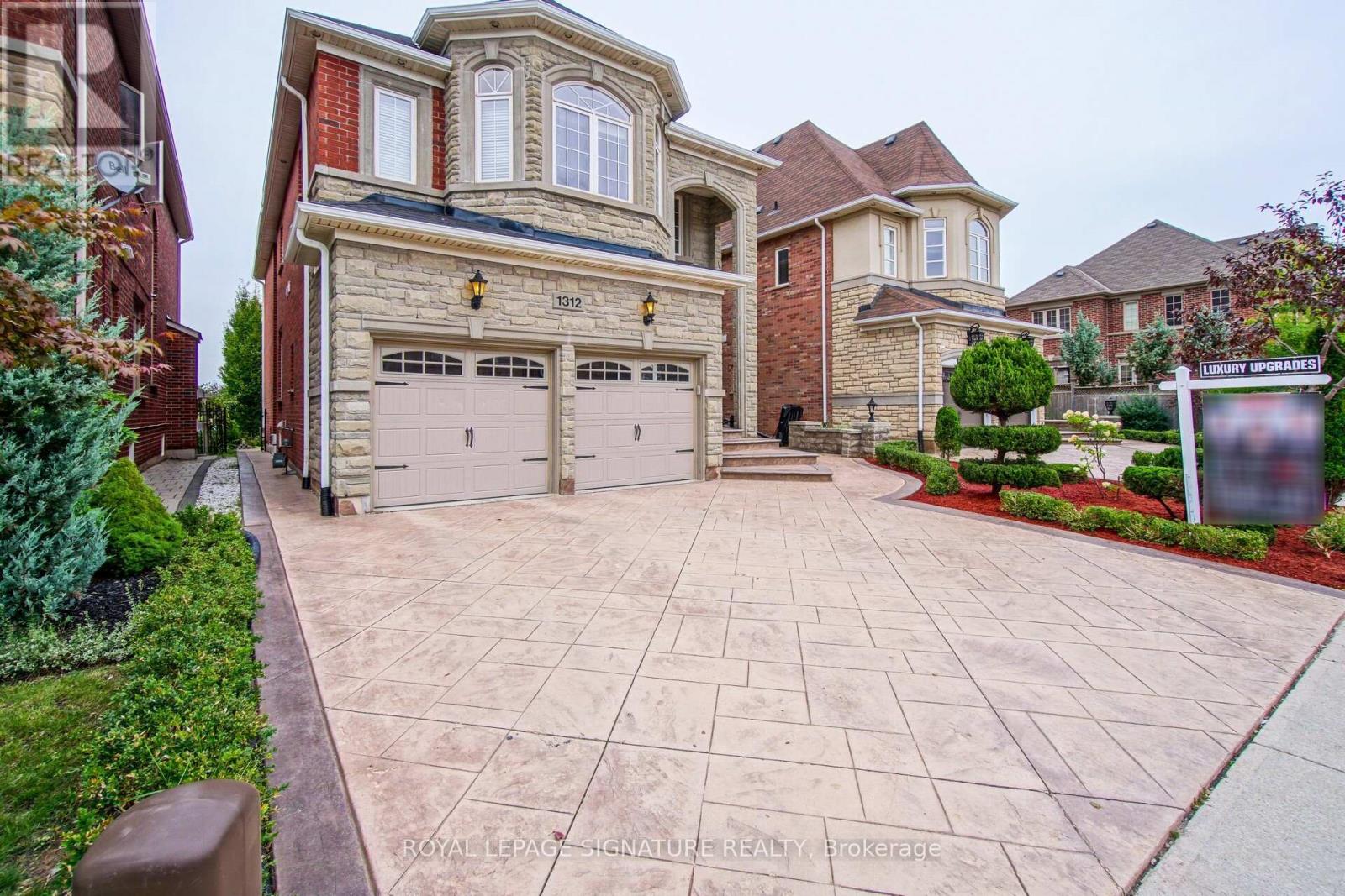 1312 KESTELL BOULEVARD, Oakville, Ontario