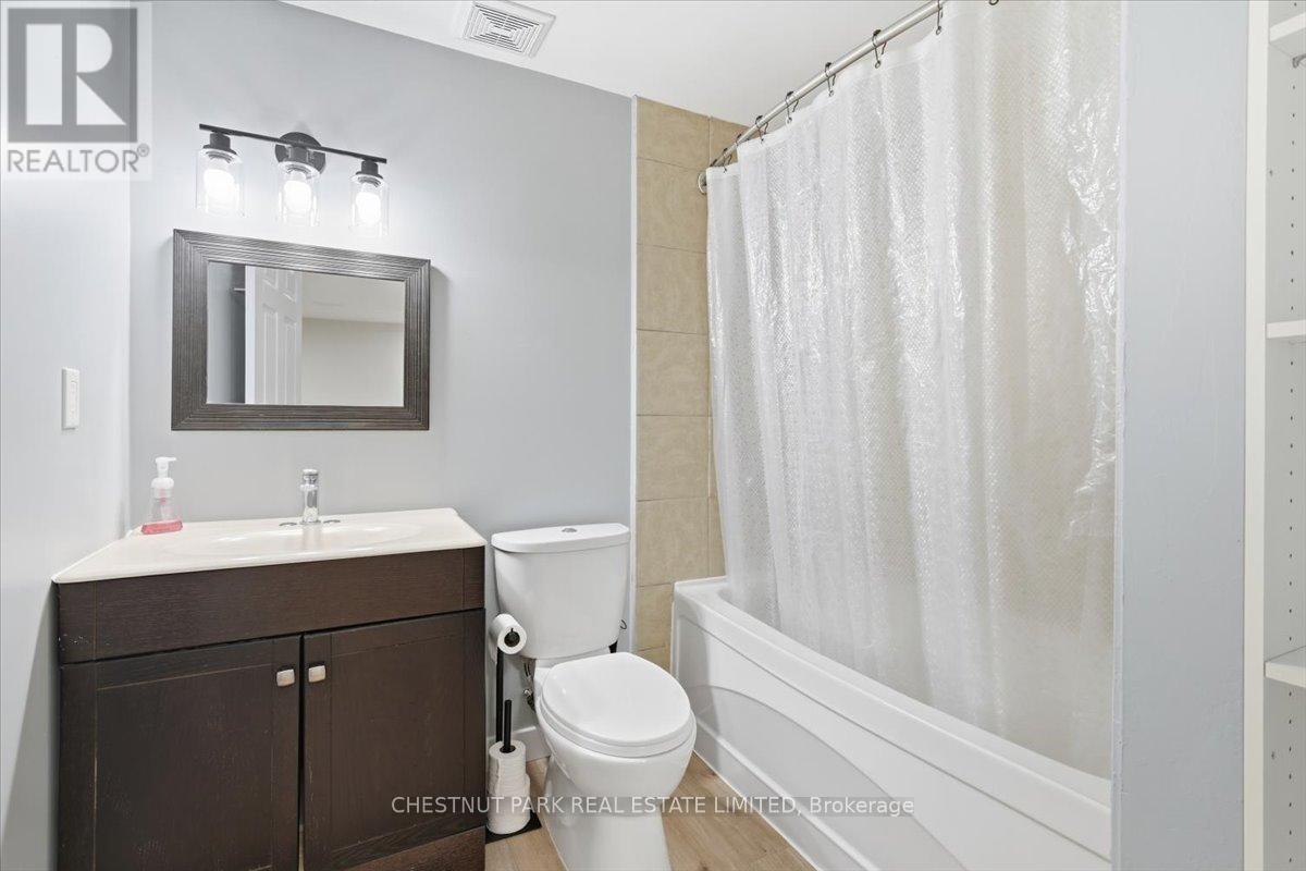 49 Sandra Drive, Georgina, Ontario  L0E 1R0 - Photo 30 - N12489180