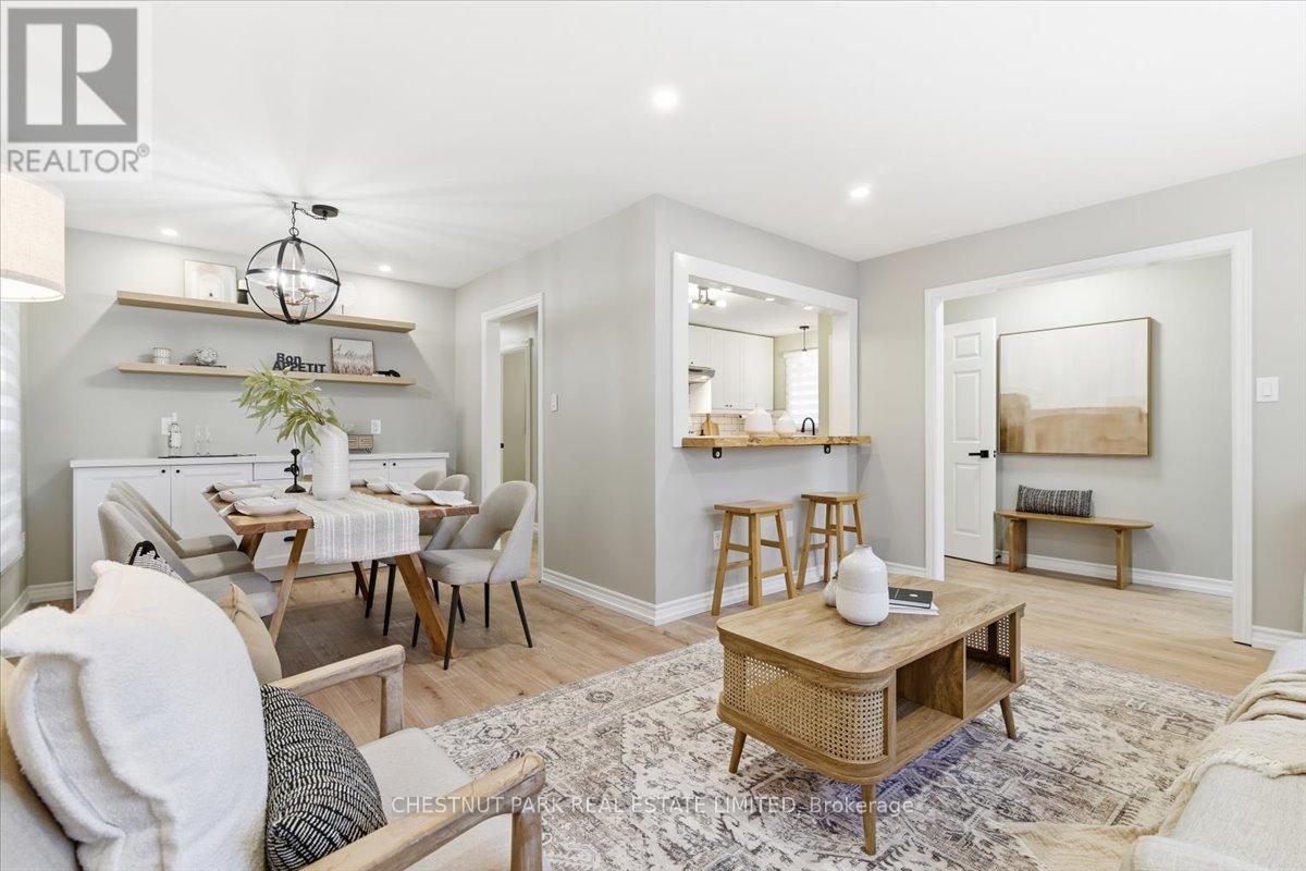 49 Sandra Drive, Georgina, Ontario  L0E 1R0 - Photo 7 - N12489180