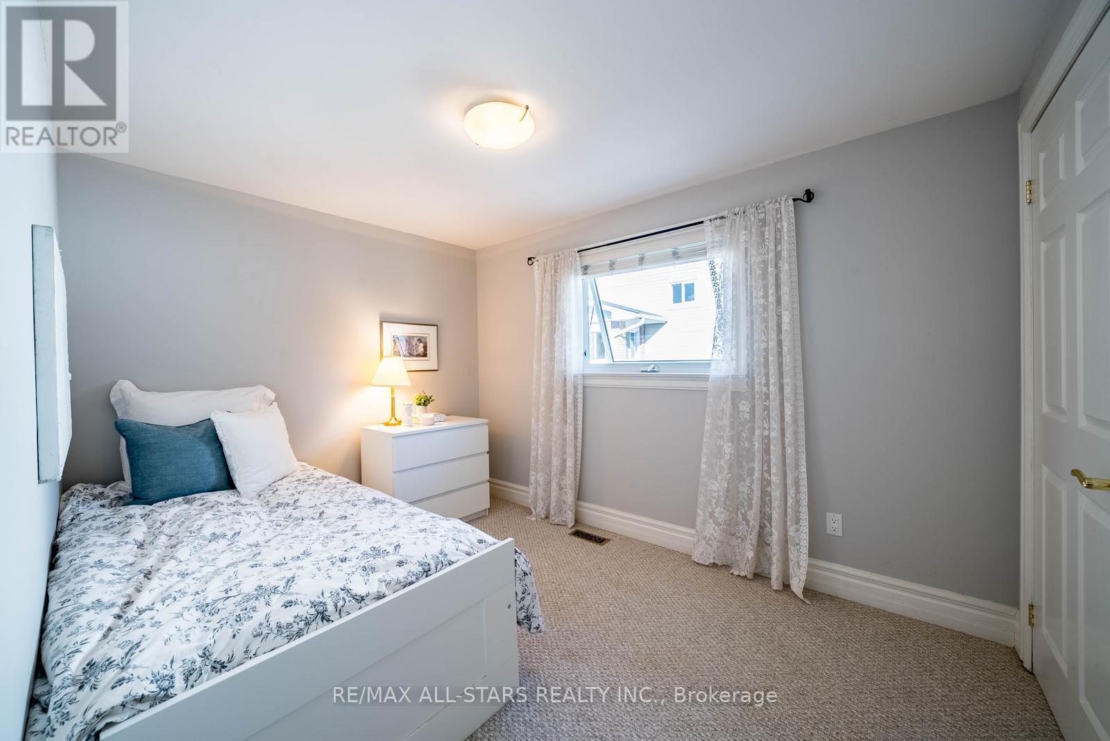 49 Shannon Road, East Gwillimbury (Mt Albert), Ontario  L0G 1M0 - Photo 29 - N12489206