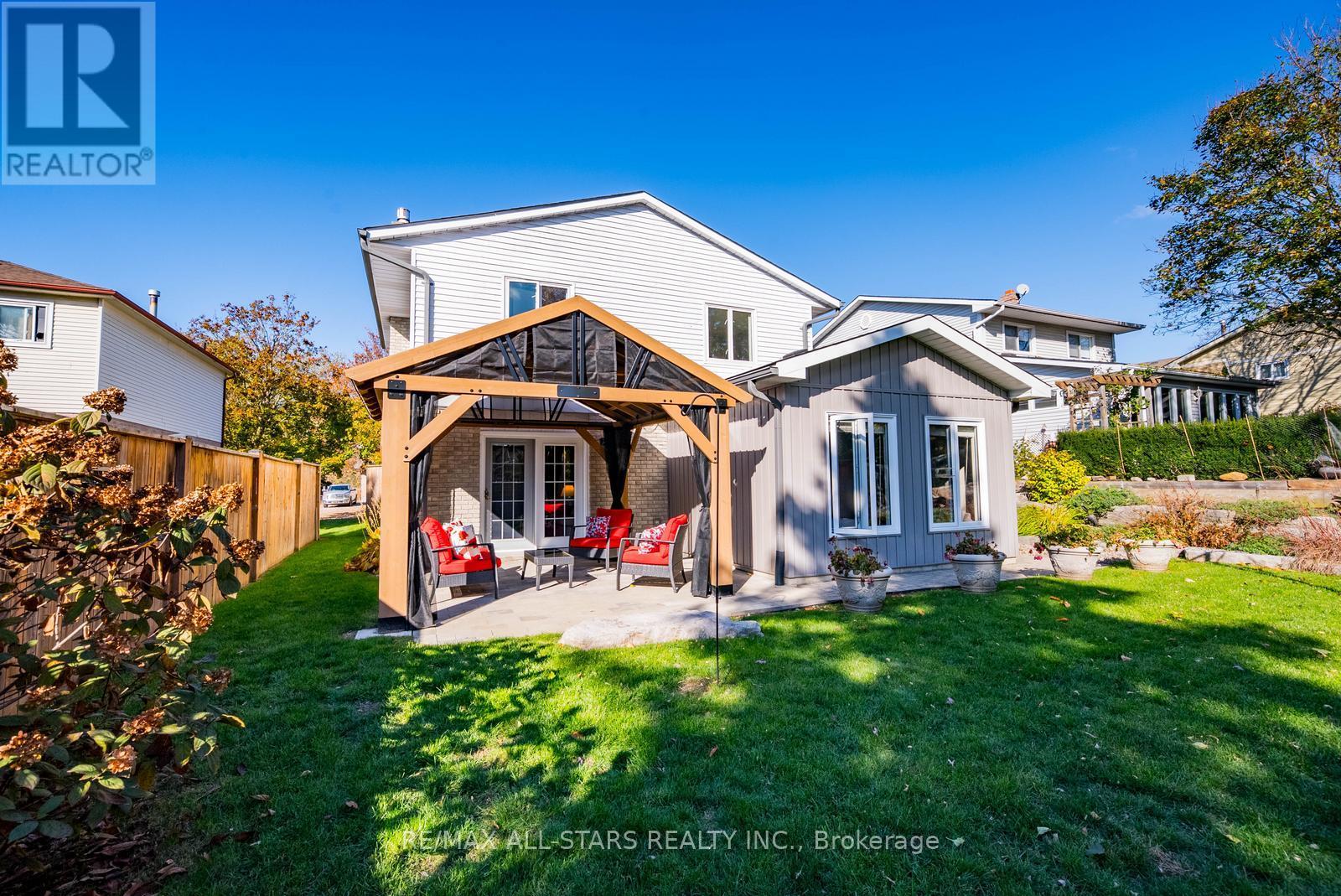 49 Shannon Road, East Gwillimbury (Mt Albert), Ontario  L0G 1M0 - Photo 40 - N12489206