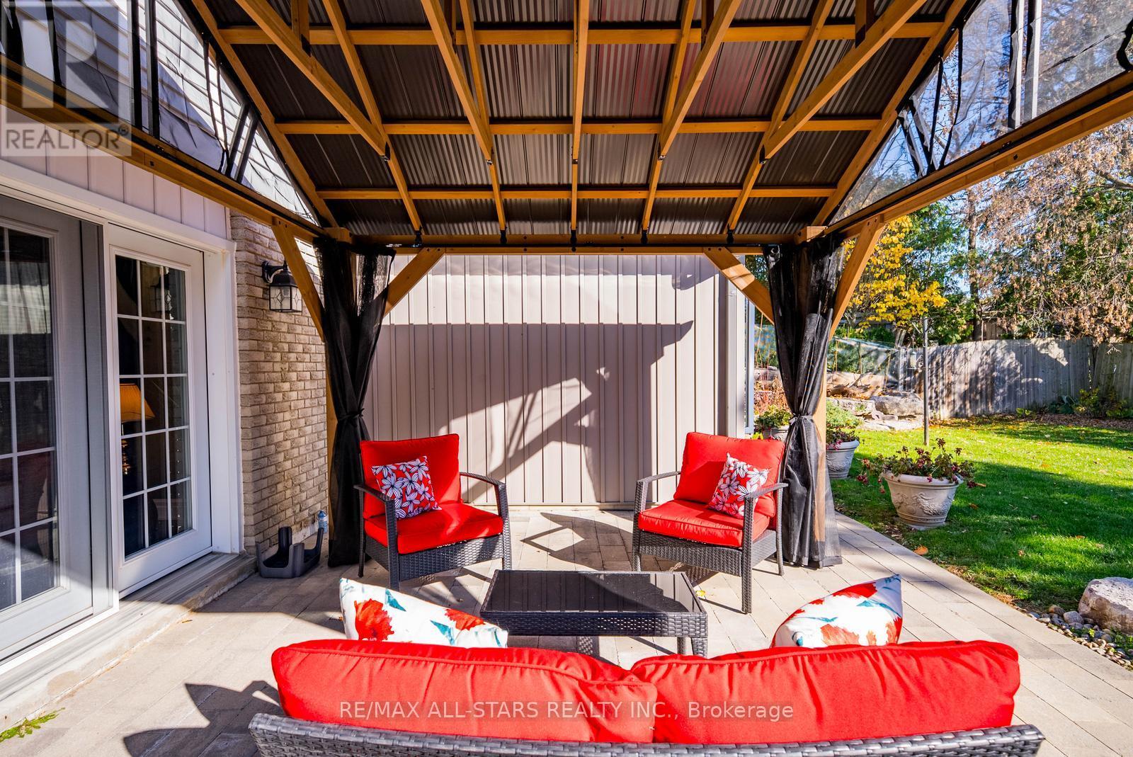 49 Shannon Road, East Gwillimbury (Mt Albert), Ontario  L0G 1M0 - Photo 42 - N12489206