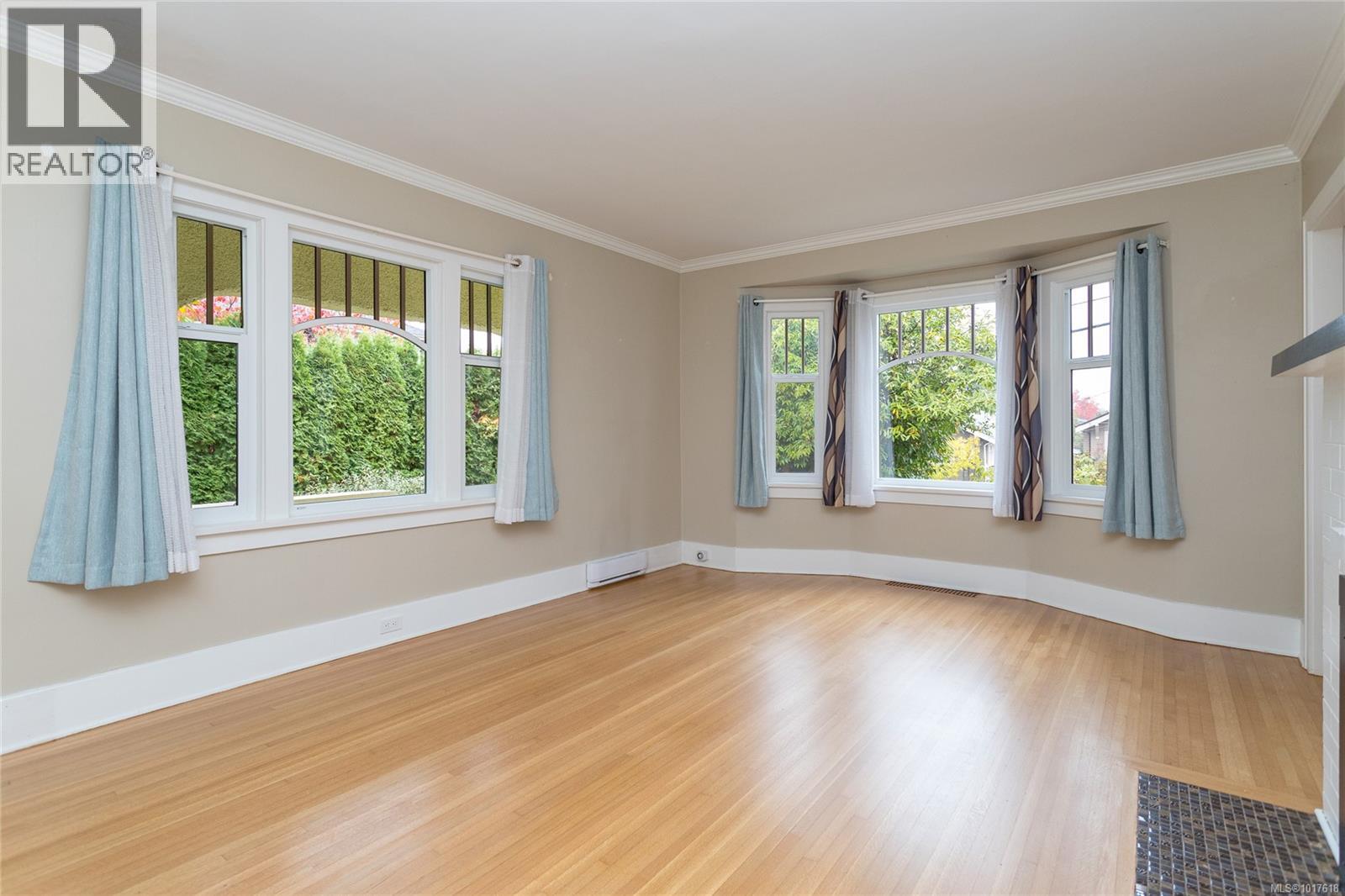 2051 Granite St, Oak Bay, British Columbia  V8S 3G4 - Photo 8 - 1017618