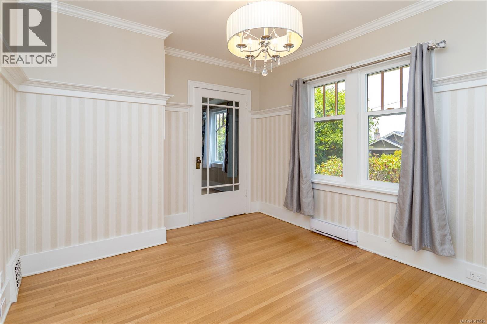 2051 Granite St, Oak Bay, British Columbia  V8S 3G4 - Photo 10 - 1017618