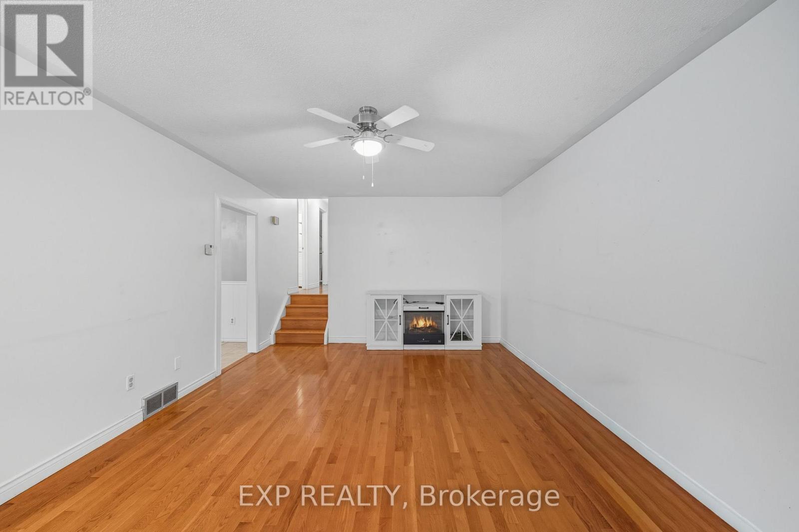 981 Jalna Boulevard, London South, Ontario  N6E 2R2 - Photo 13 - X12489246