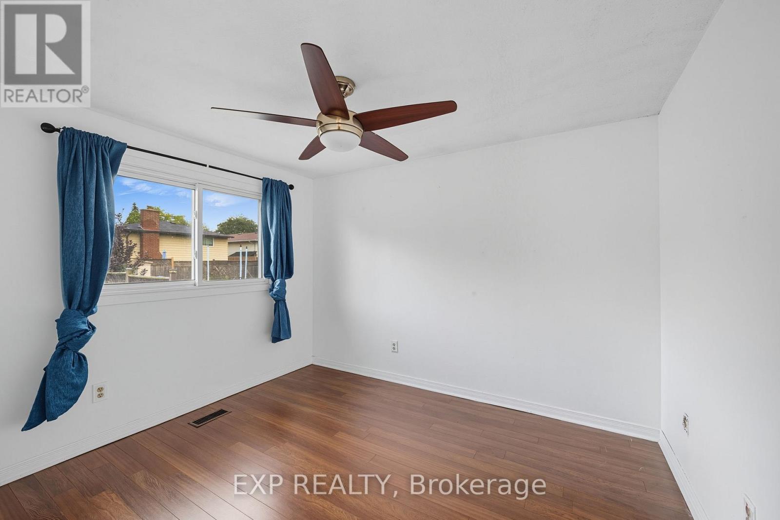 981 Jalna Boulevard, London South, Ontario  N6E 2R2 - Photo 27 - X12489246