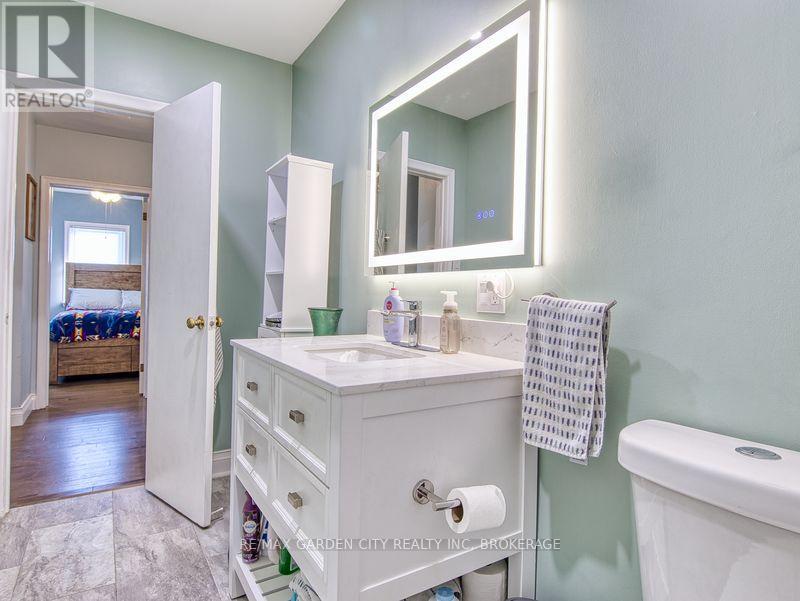 5 Hewko Street, St. Catharines, Ontario  L2N 2E2 - Photo 30 - X12488000