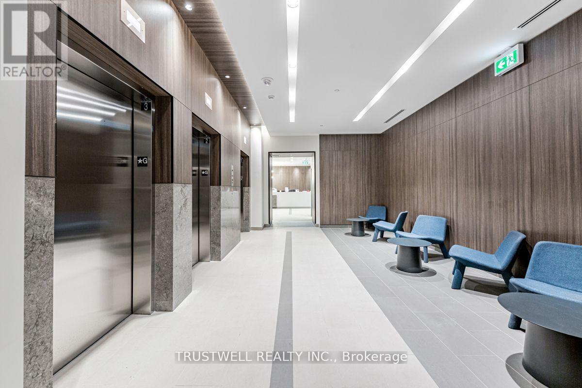 1107 - 1787 St Clair Avenue W, Toronto, Ontario  M6N 0B7 - Photo 13 - W12489198