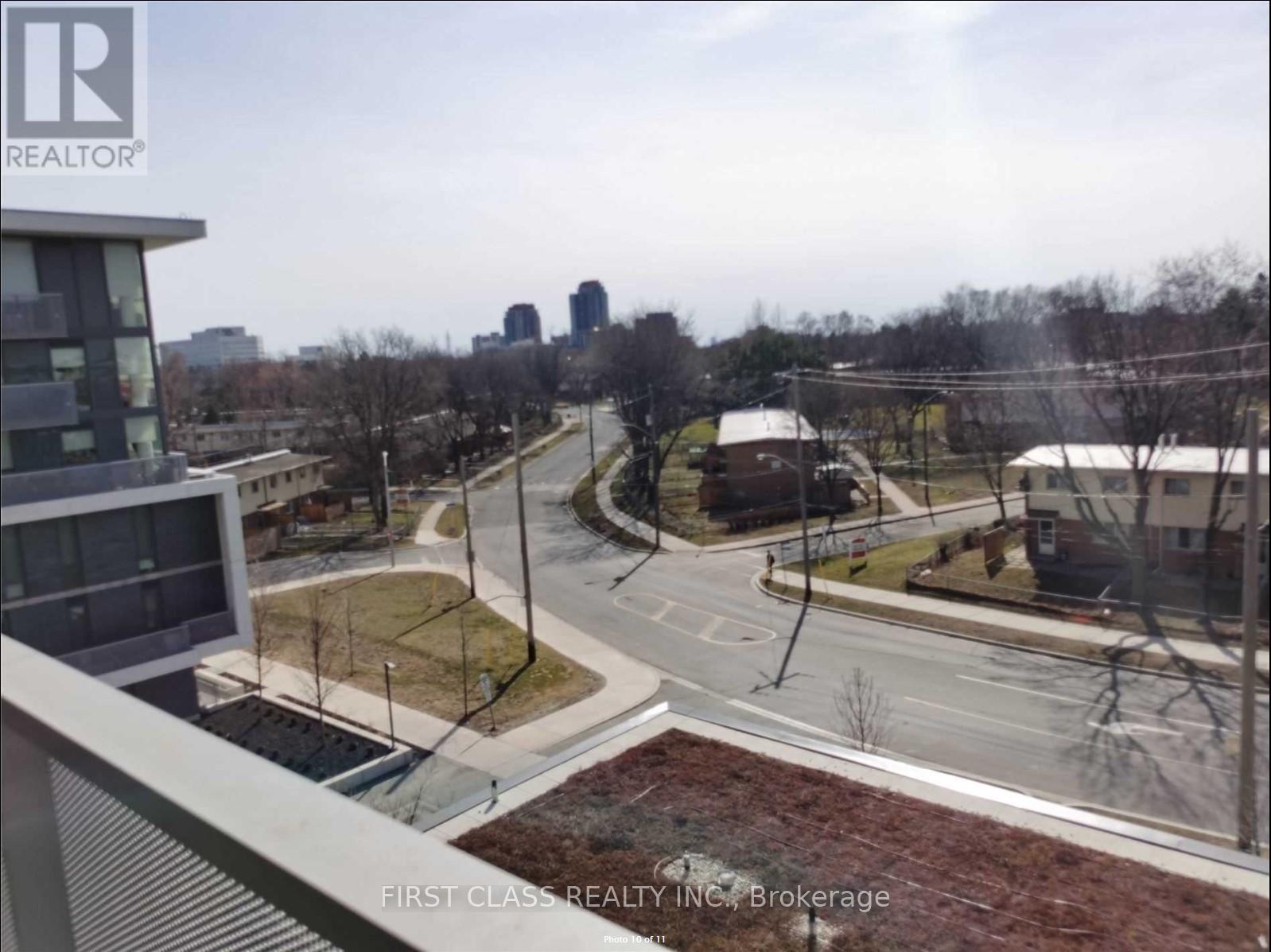 621 - 160 Flemington Road, Toronto, Ontario  M6A 1N6 - Photo 10 - W12489234