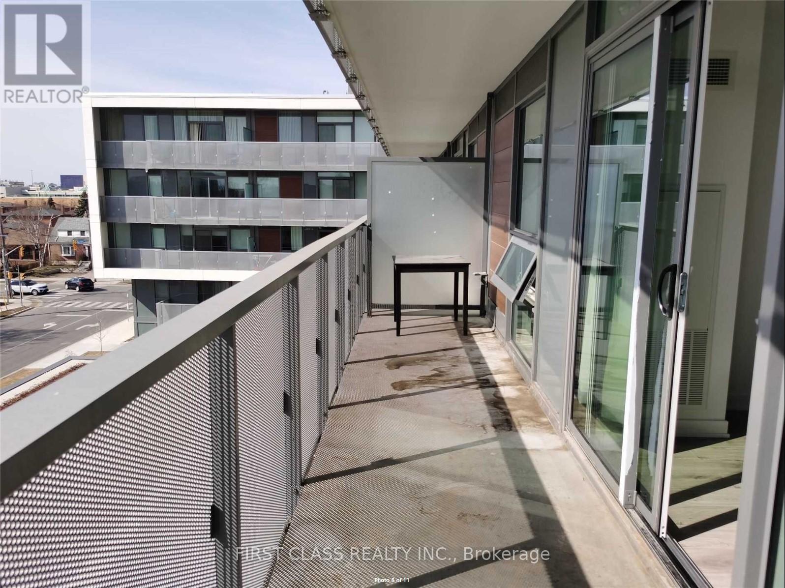 621 - 160 Flemington Road, Toronto, Ontario  M6A 1N6 - Photo 8 - W12489234