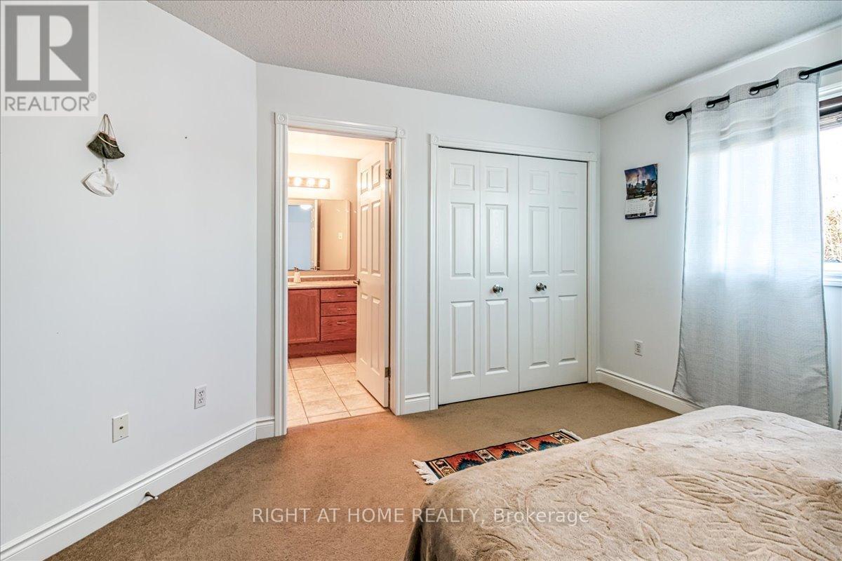 14 Abigail Court, Greater Sudbury, Ontario  P3A 6C1 - Photo 19 - X12489200