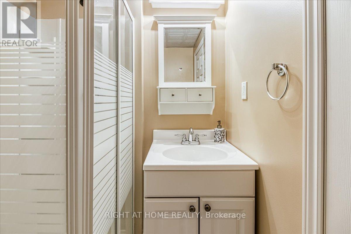 14 Abigail Court, Greater Sudbury, Ontario  P3A 6C1 - Photo 26 - X12489200